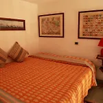 Latomare Bed and Breakfast Νάπολη